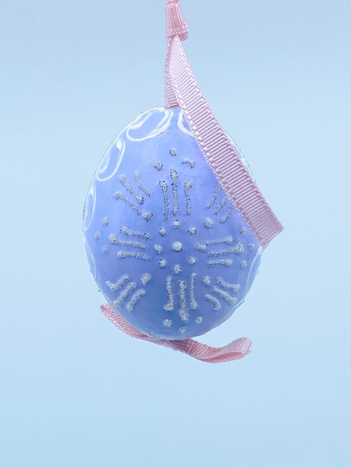 Easter Egg: Peter Priess, Spring Egg Ornament, Spring Flowering Bulbs