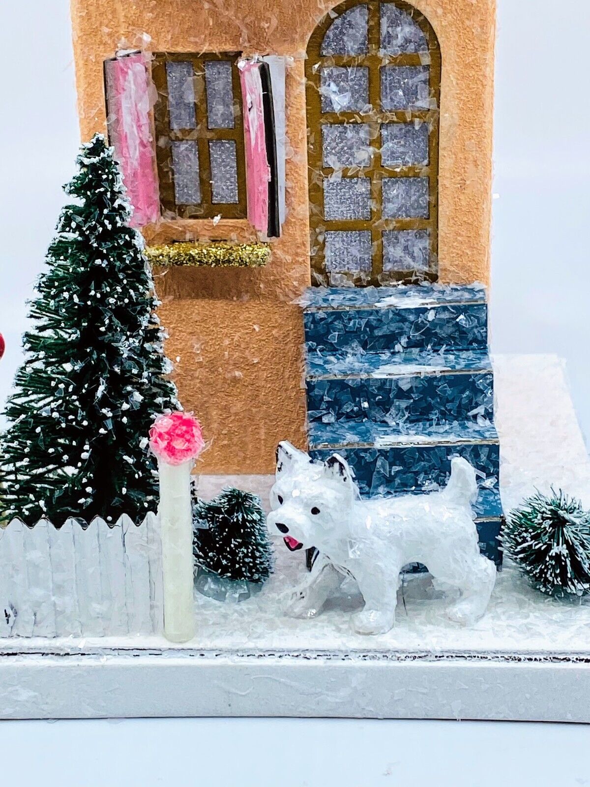 Cody Foster Christmas Light Up House, Glitter House, Pink Townhouse, HOU-335