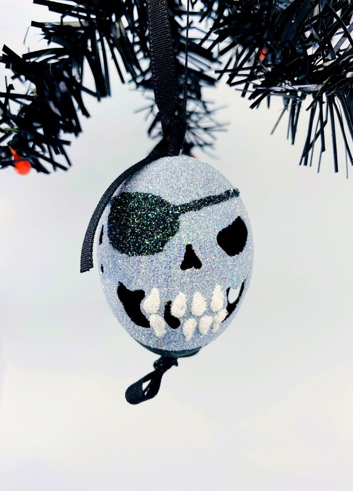 Halloween Ornament: Peter Priess Egg; Glitter Halloween Skull
