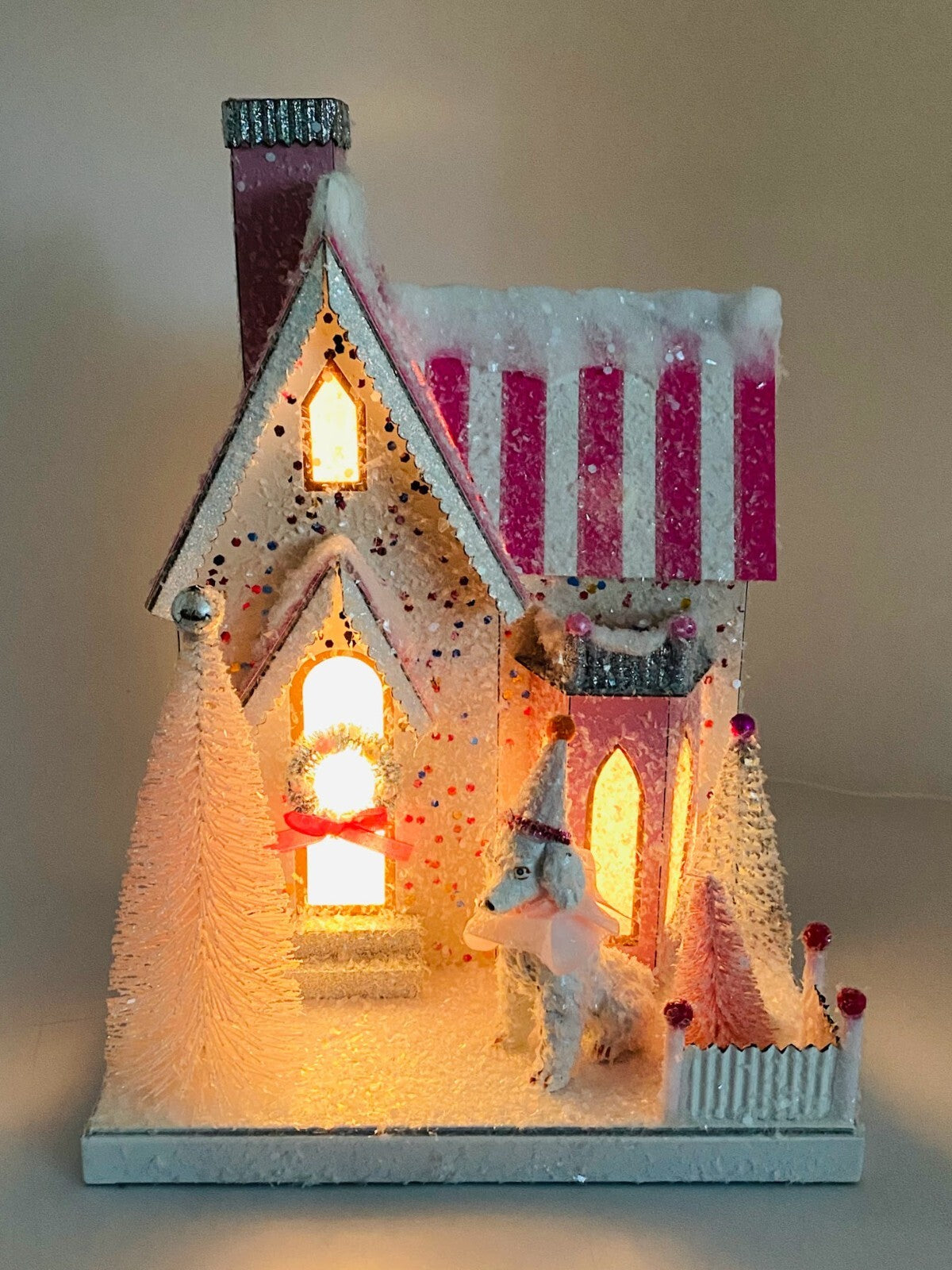 Cody Foster Christmas Light Up House, Poodle Palace, #HOU-398