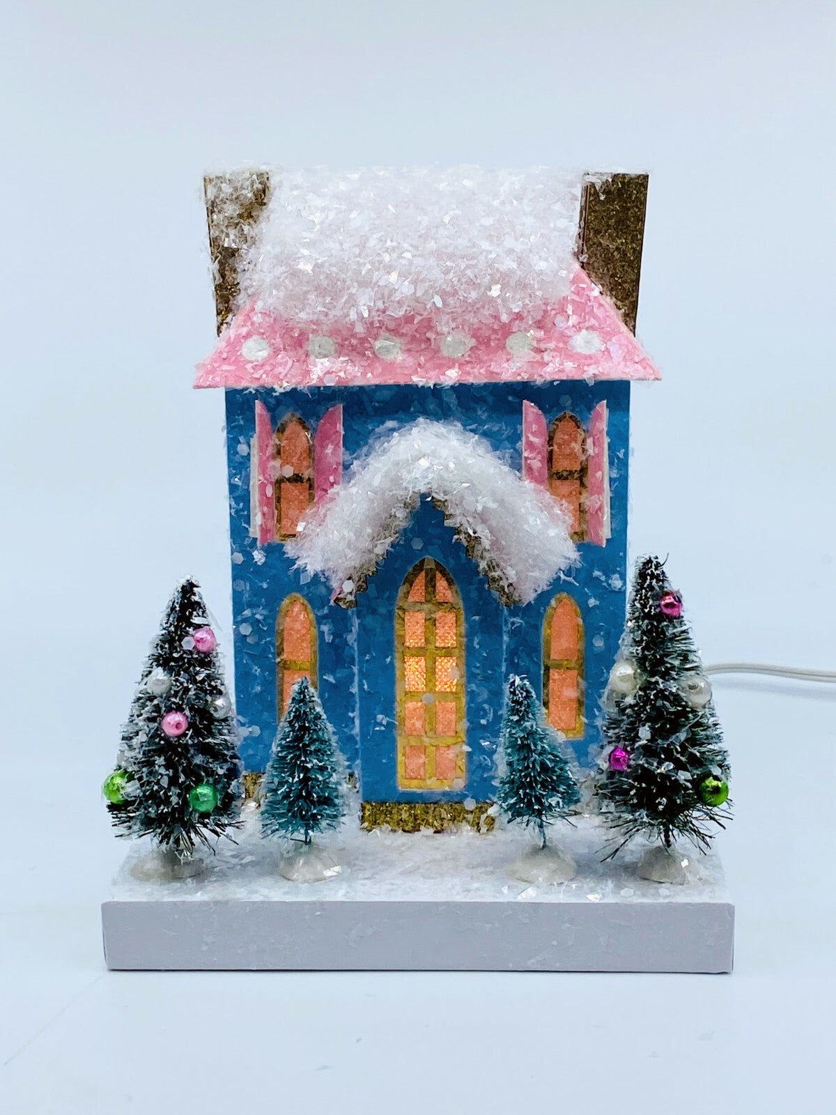 Cody Foster: Petite Blue & Pink House