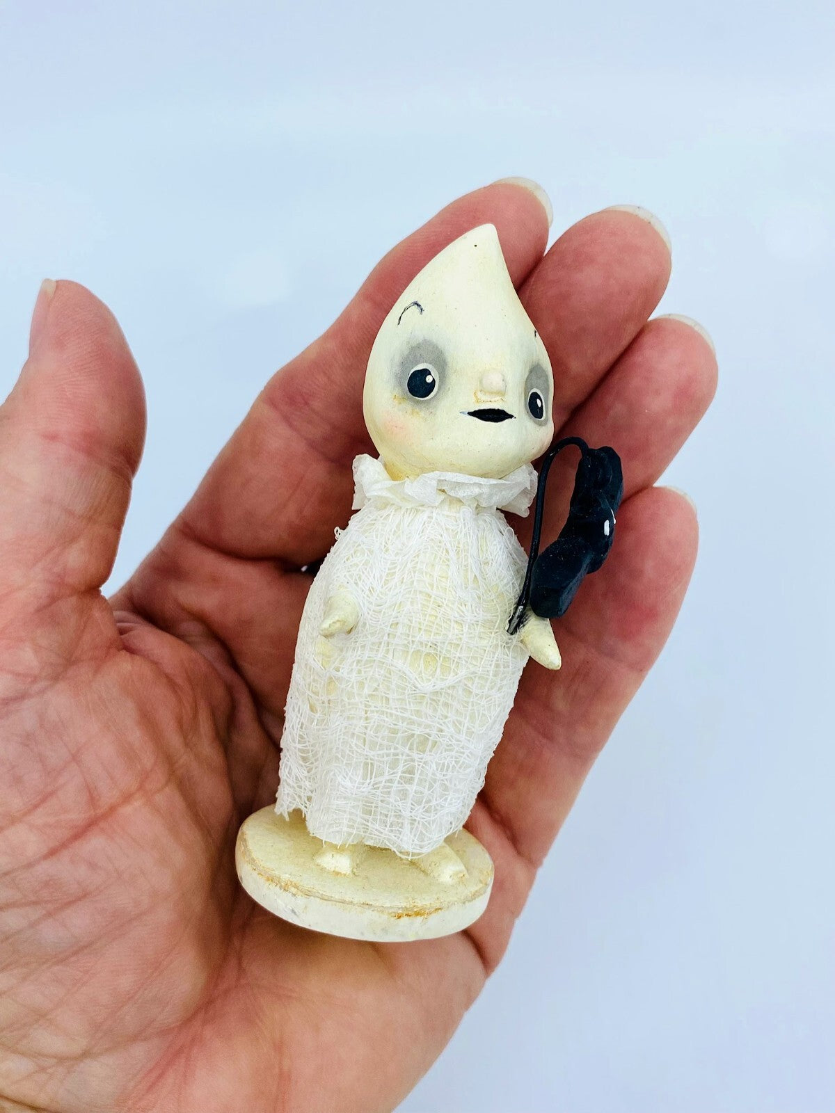 Bethany Lowe; Halloween, Michelle Lauritsen; Going Batty Ghost, Item# ML4094