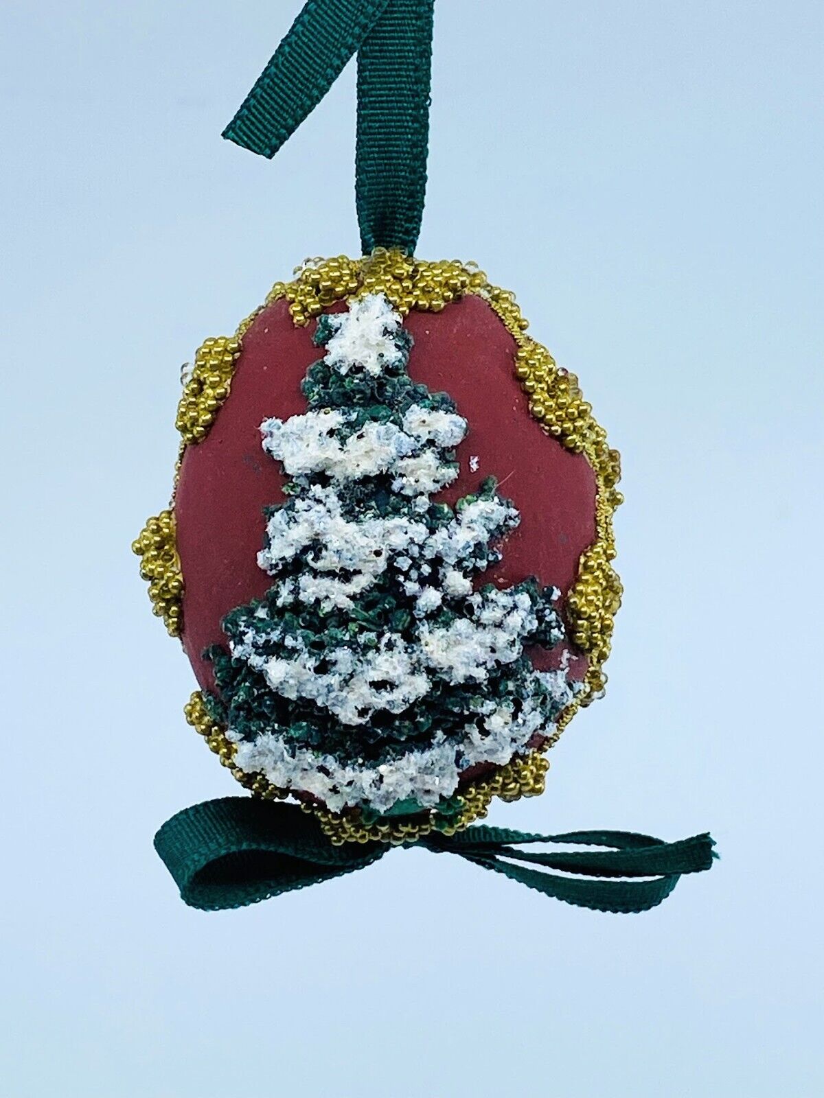 Sparkling Christmas Tree, Burgundy Egg Ornament