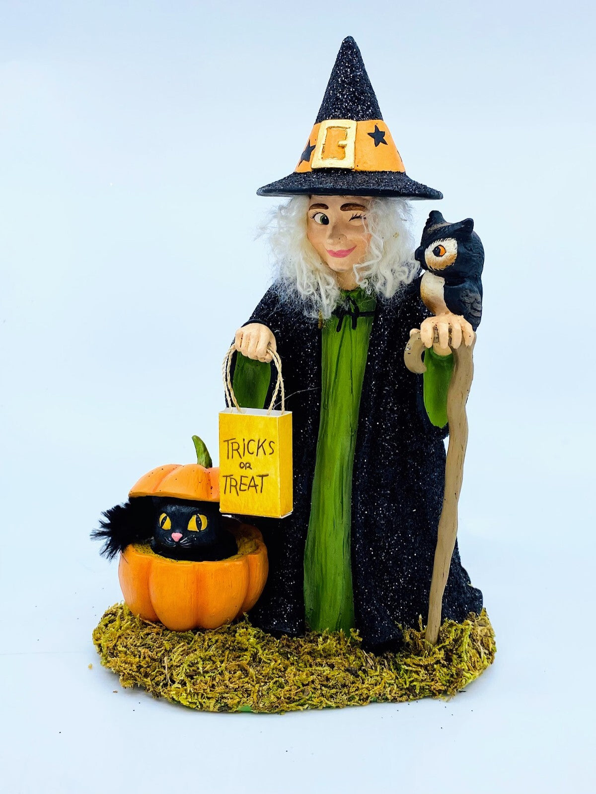 Bethany Lowe Designs: Trick or Treat Callie Witch