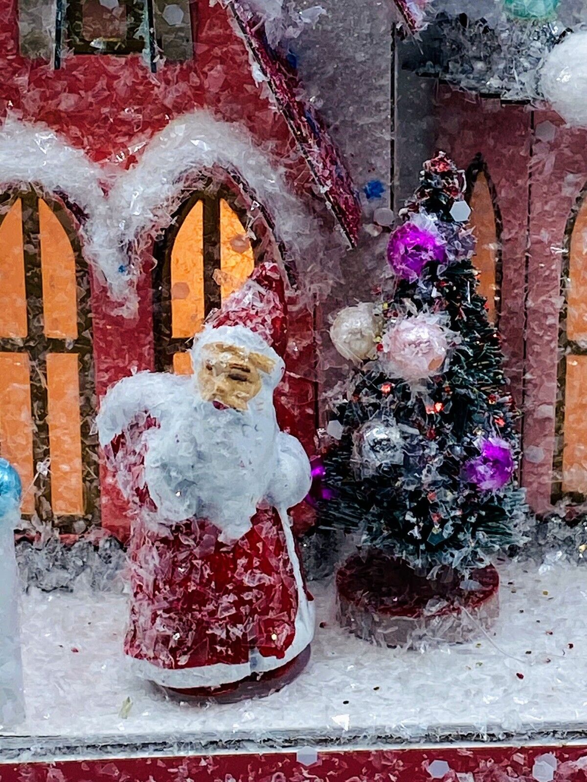 Cody Foster Light Up Christmas House, Glitter House, Merry Holiday House, HOU405