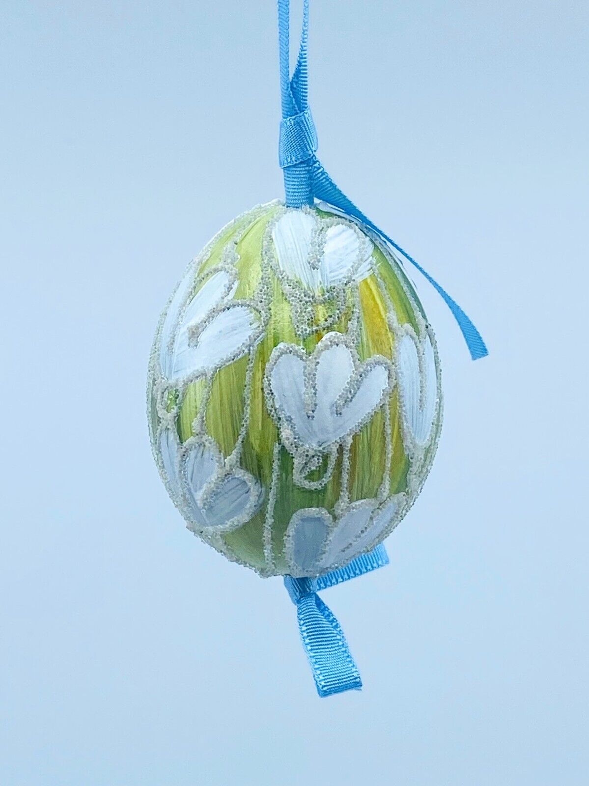 Easter Egg: Peter Priess, Spring Egg Ornament, Spring Flowering Bulbs