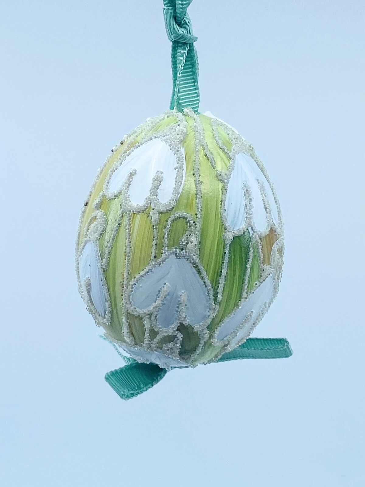 Easter Egg Ornament: Spring Flowering Bulbs