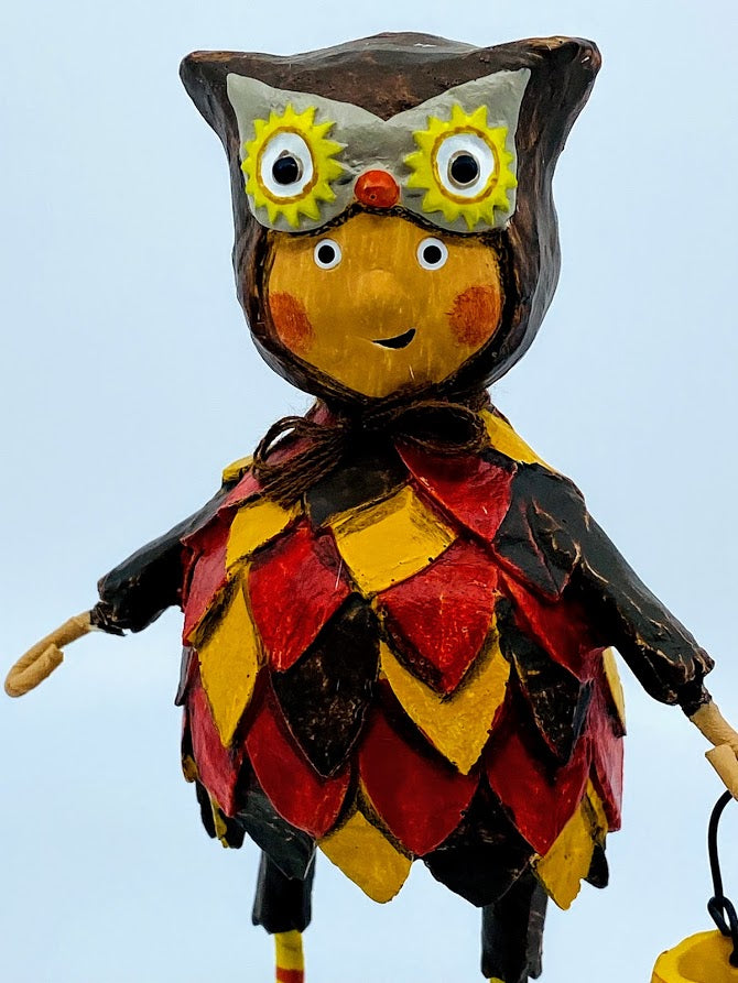 Lori Mitchell: Hoot-N-Holler