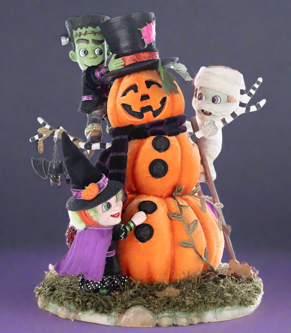 Katherine's Collection: Ghouls Building Pumpkin Man