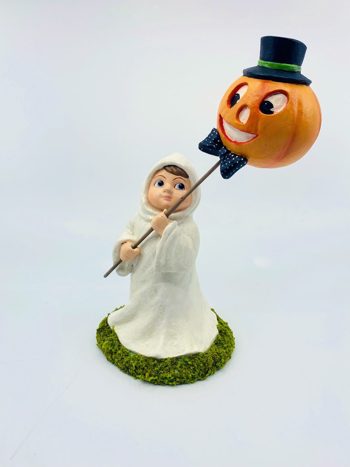 Bethany Lowe Designs: Ghostly Fun Griffin