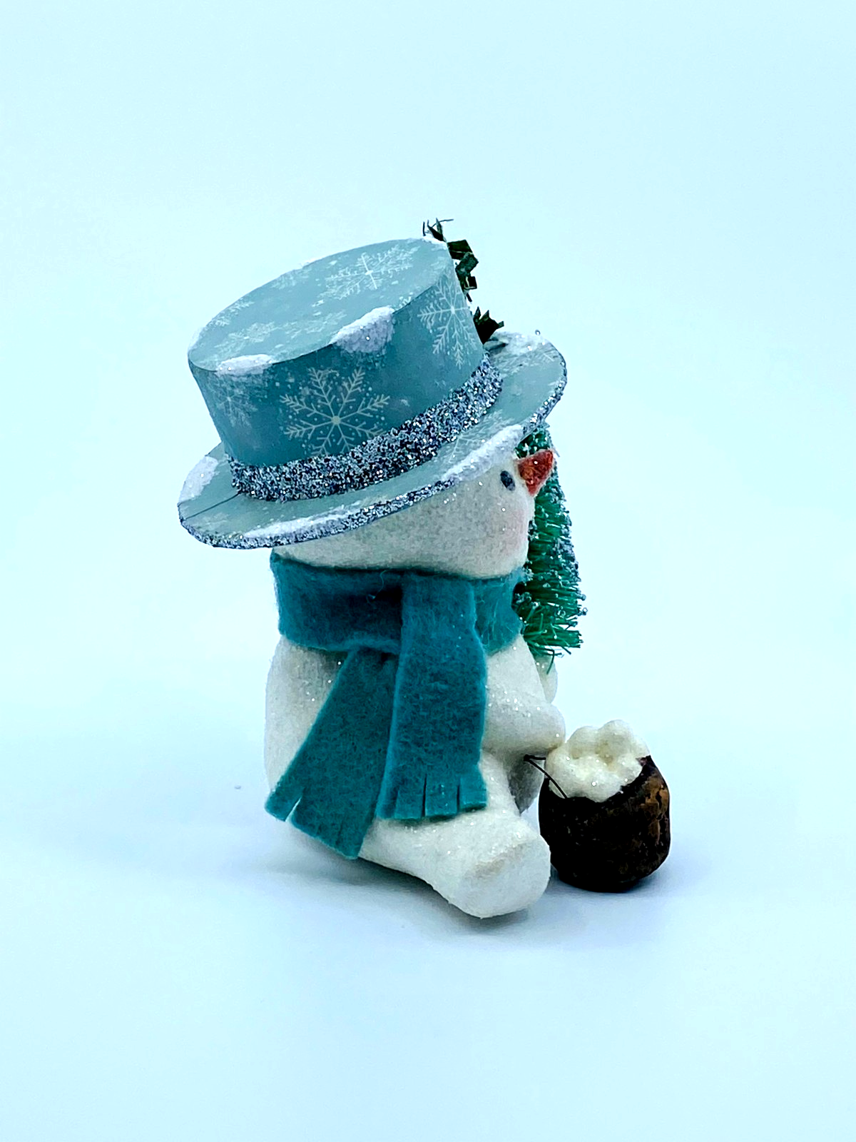 Bethany Lowe Designs: Christmas, Michelle Allen, Snowflake Top Hat Snowman