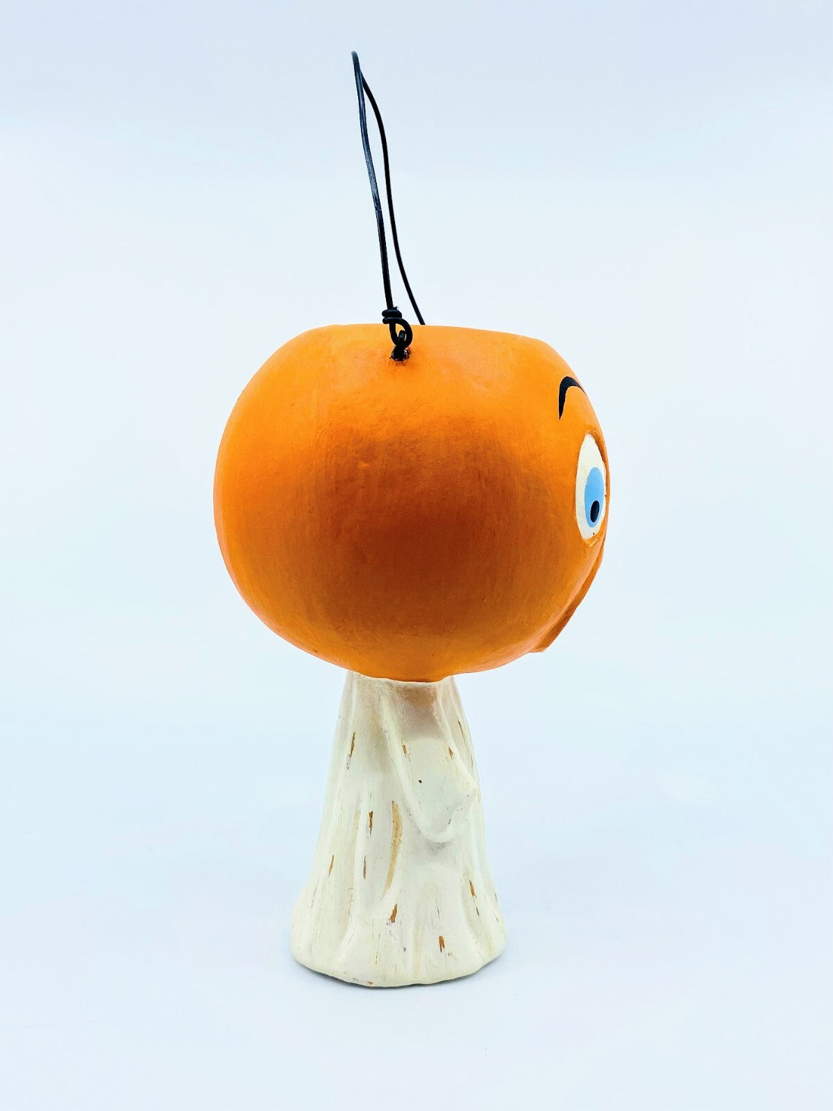 Bethany Lowe Designs: Halloween; Vintage Scared Pumpkin Ghost, Item# TL3360