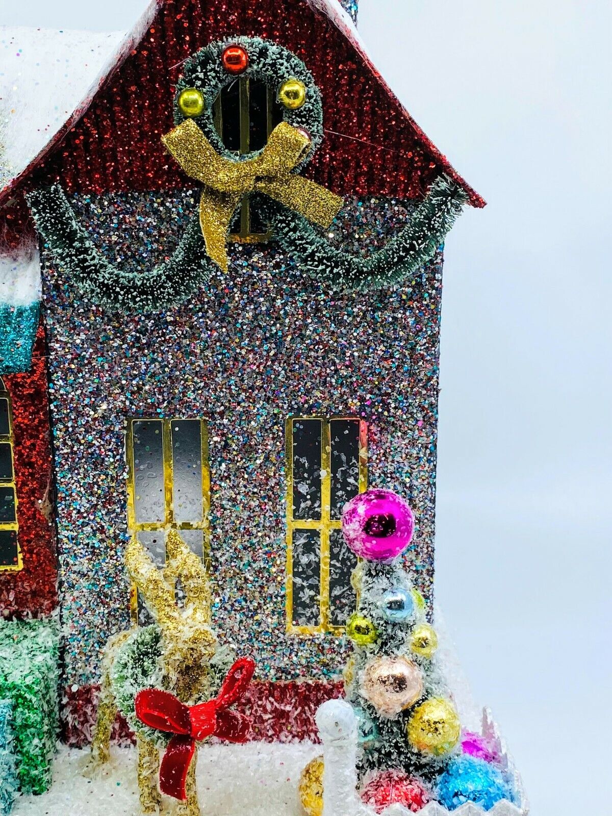 Cody Foster Christmas Light Up House, Merry & Bright Glitter Cottage, #HOU-275