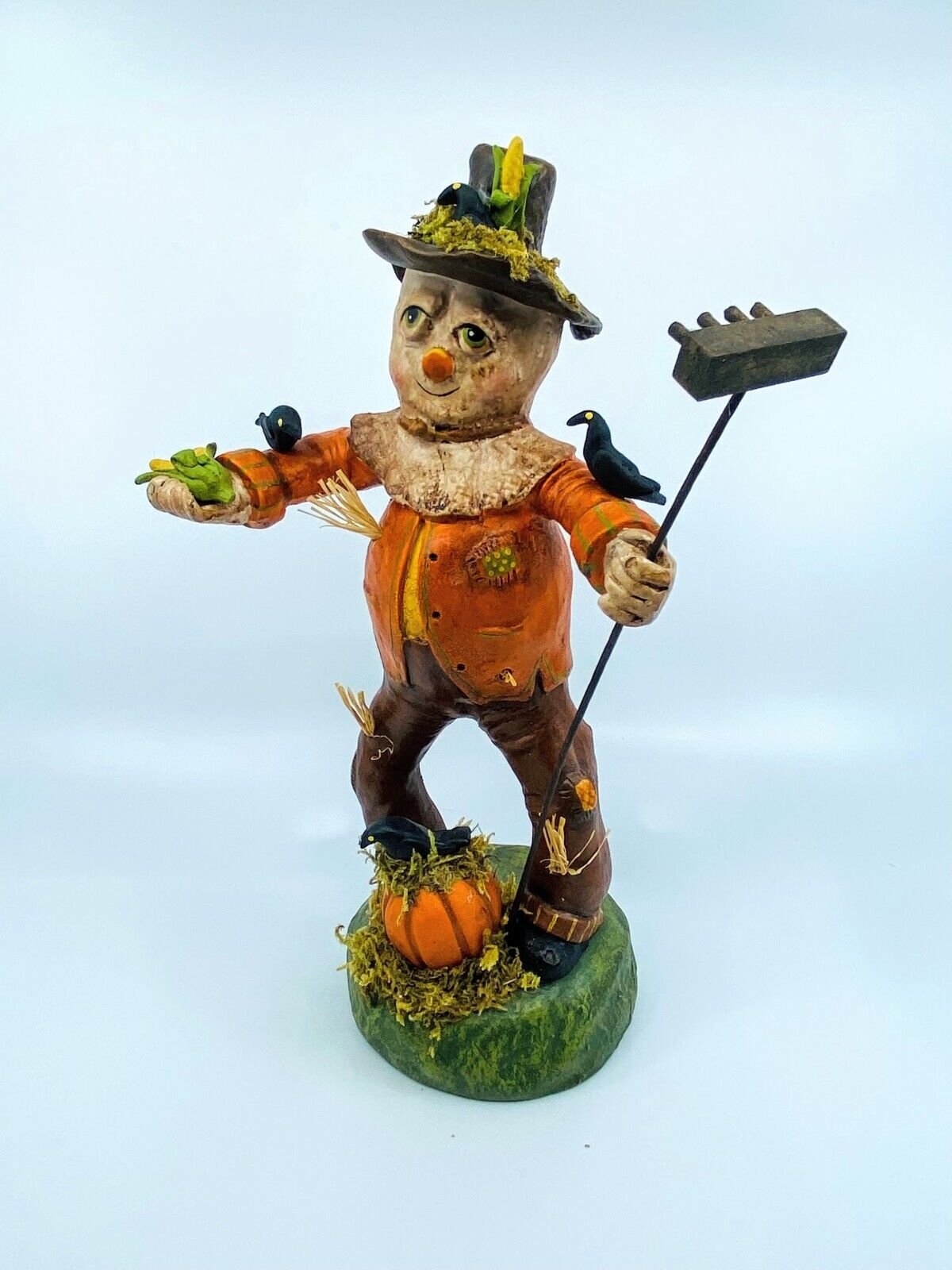 ESC Company: Charles McClenning; Halloween Pumpkin; Scarecrow Sam, Item#24198