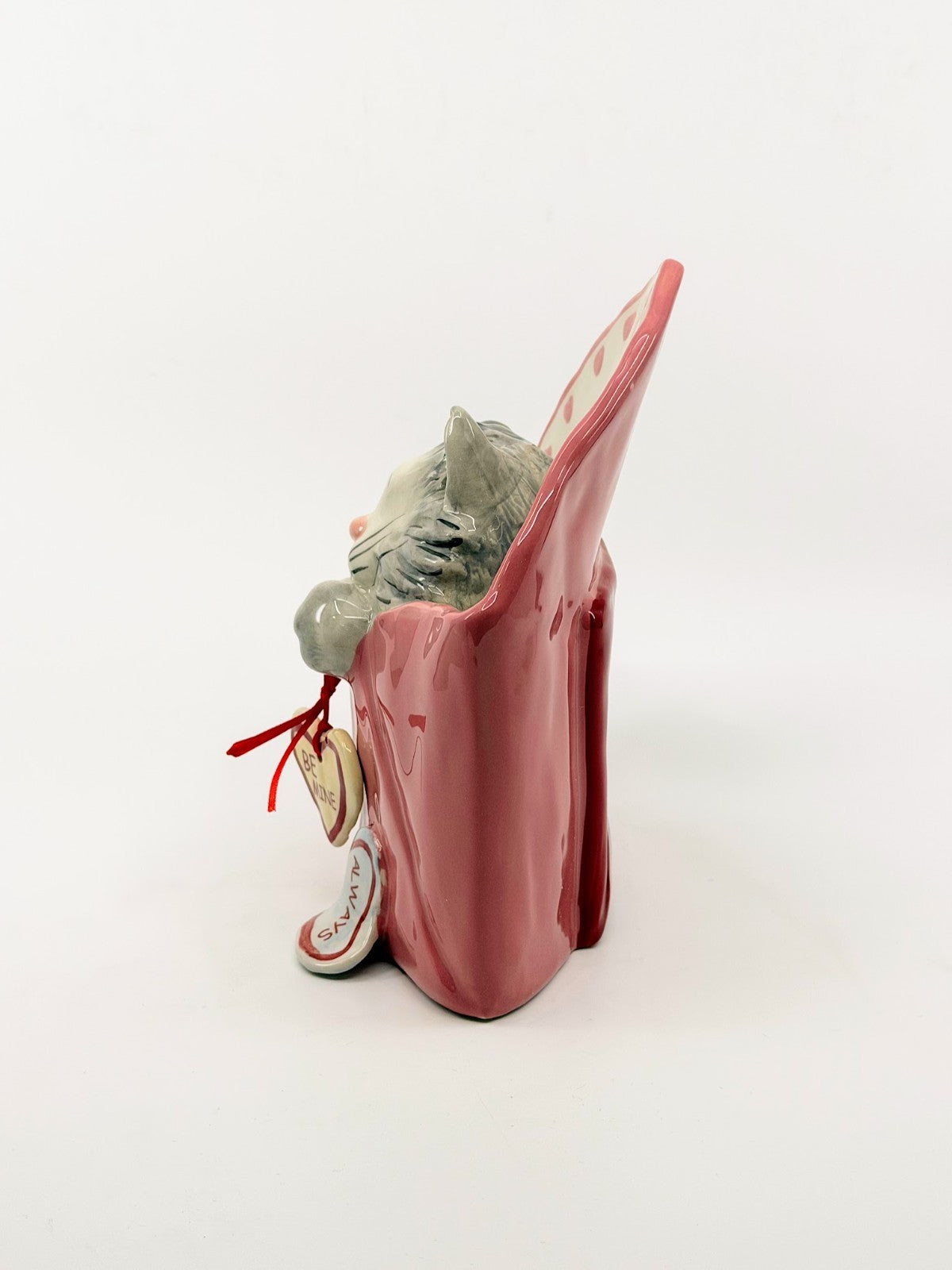 Heather Goldminc: Sent with Love Kitten Figurine