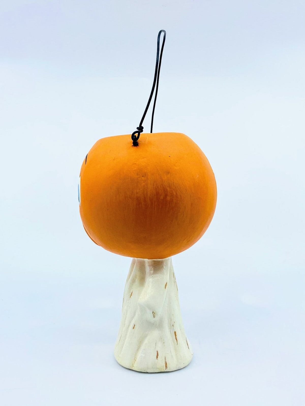 Bethany Lowe Designs: Vintage Scared Pumpkin Ghost