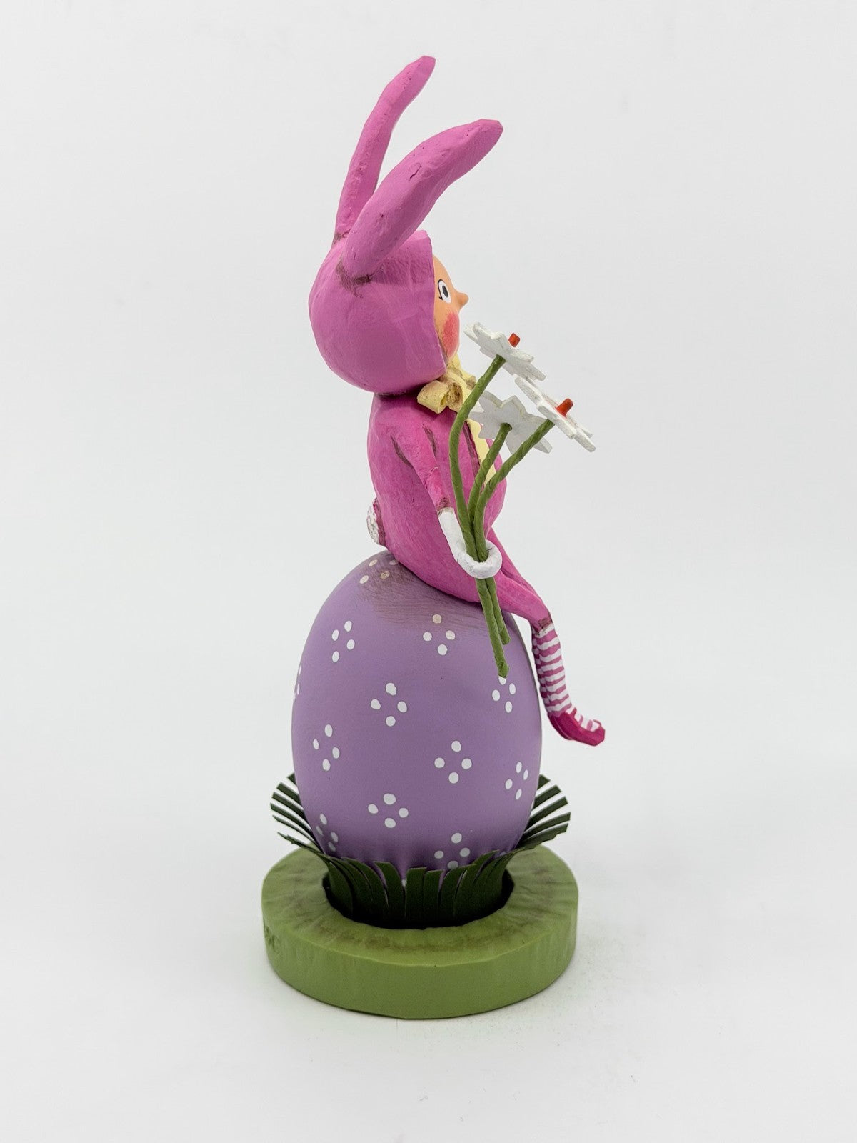 Lori Mitchell: Daisy May