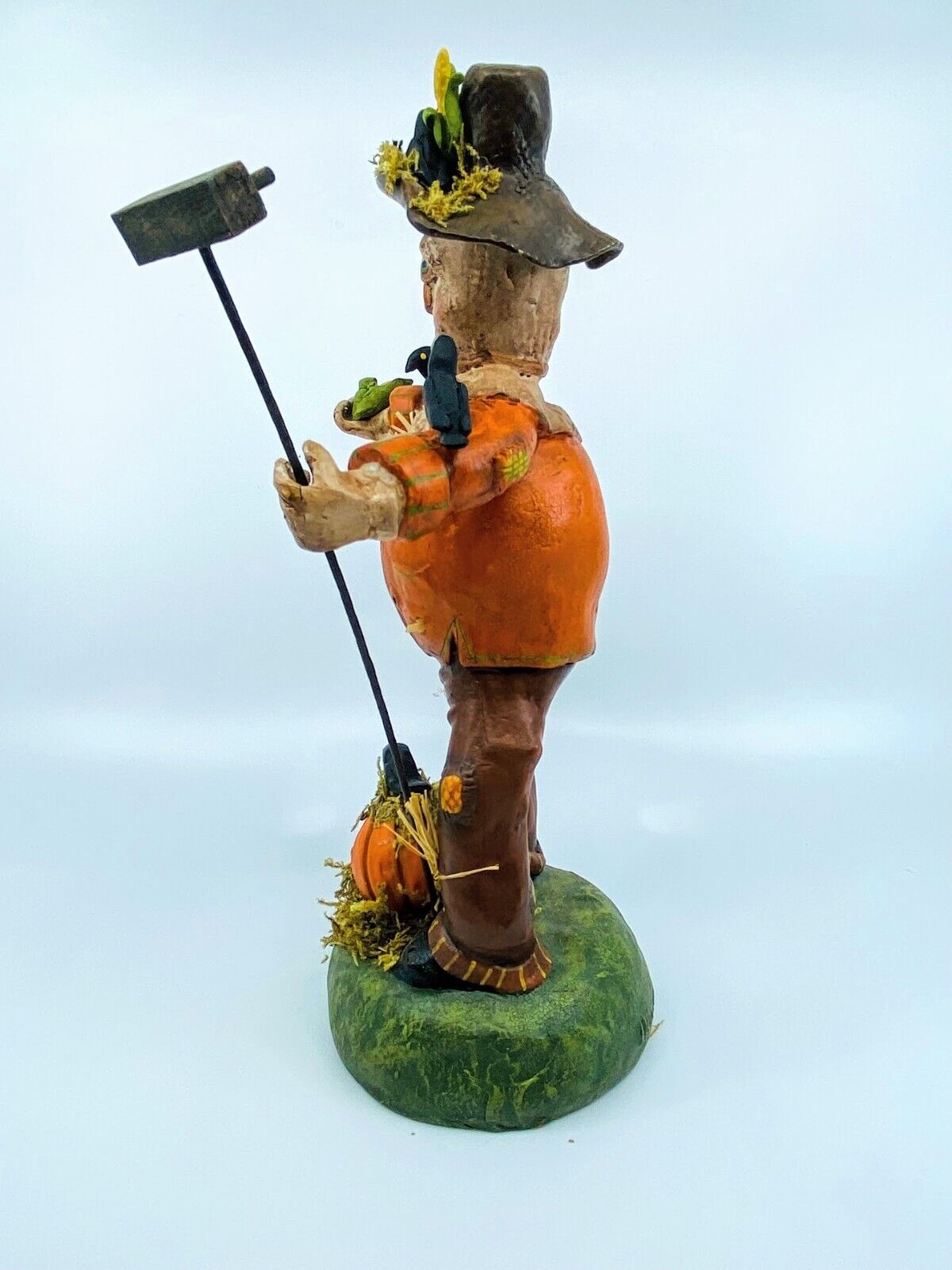 ESC Company: Charles McClenning; Halloween Pumpkin; Scarecrow Sam, Item#24198