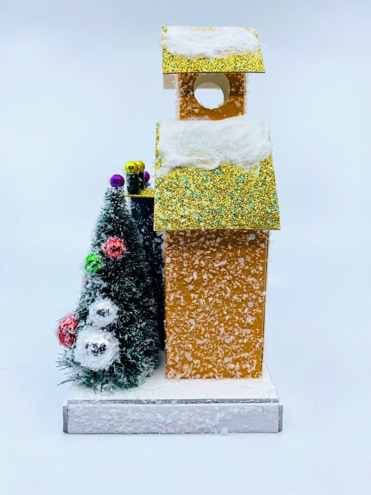 Cody Foster Light Up Christmas House, Glitter House, St Nick Hideaway, HOU-374