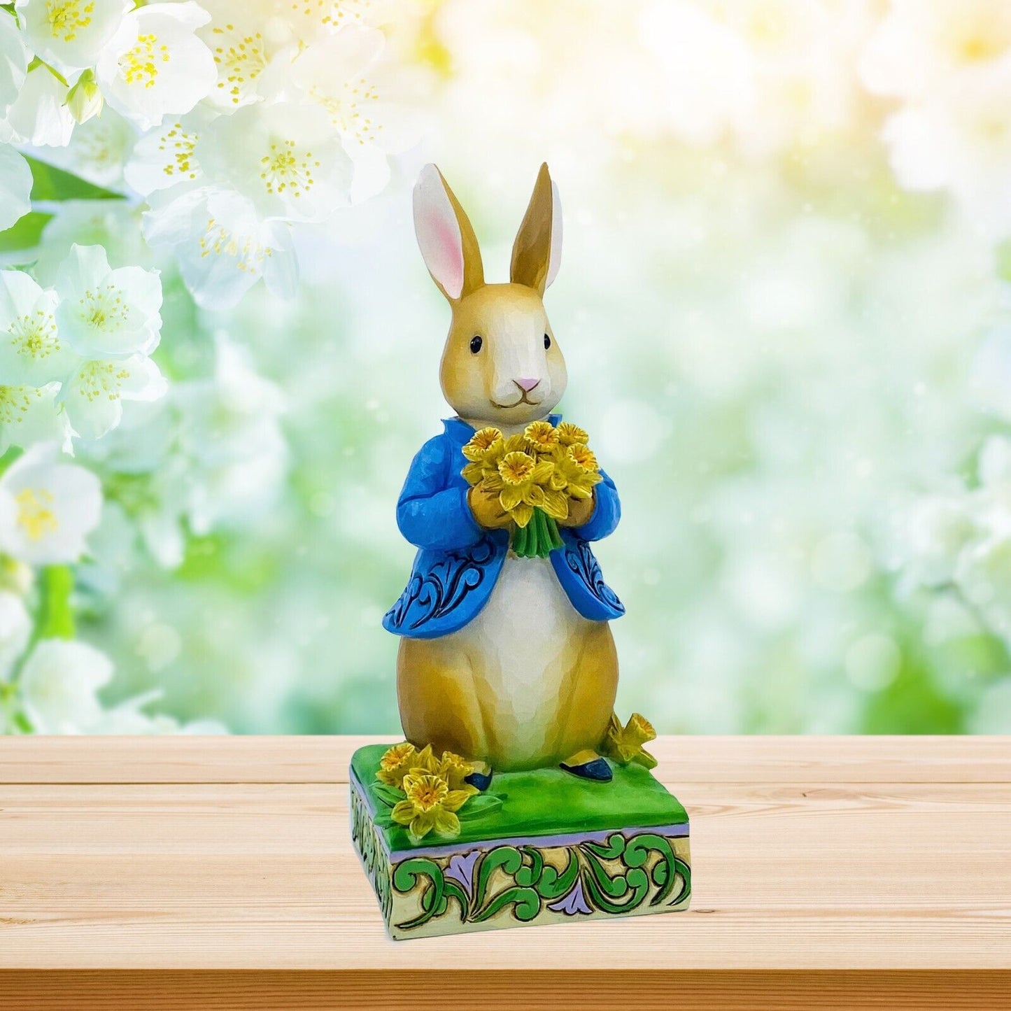 Enesco Jim Shore Heartwood Creek Peter Rabbit w/Daffodils "Delightful Daffodils"