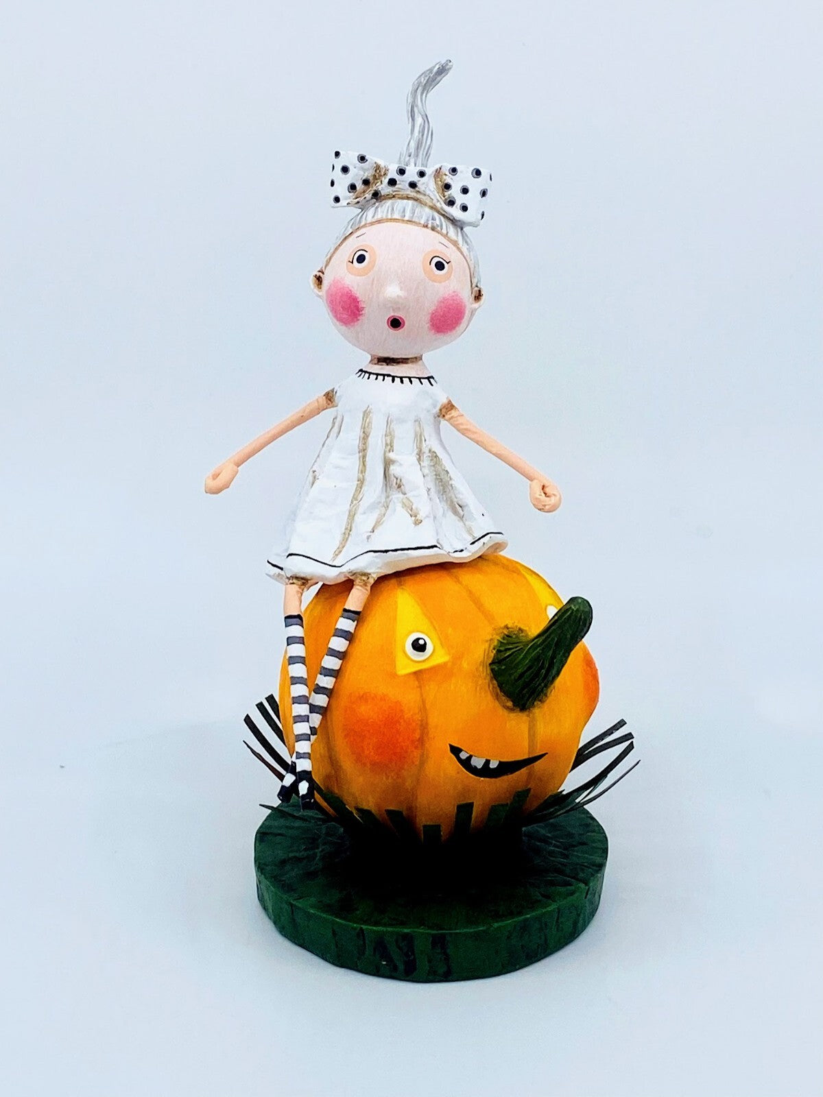 Lori Mitchell: A Little Halloween Spirit