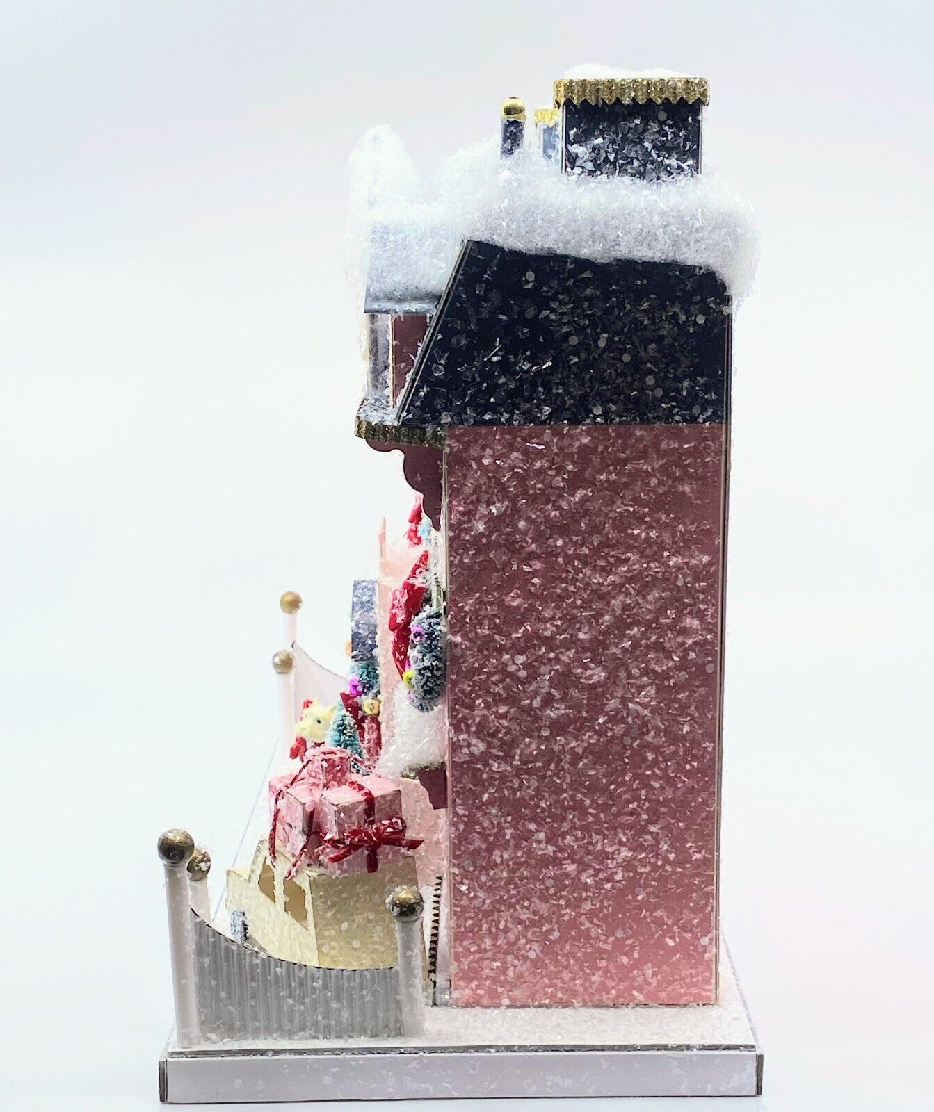 Cody Foster Christmas Light Up House, Glitter House; Royal George House HOU-390