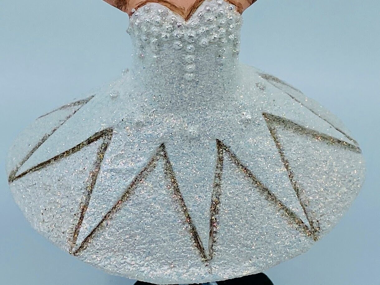 Lori Mitchell: Snow Queen