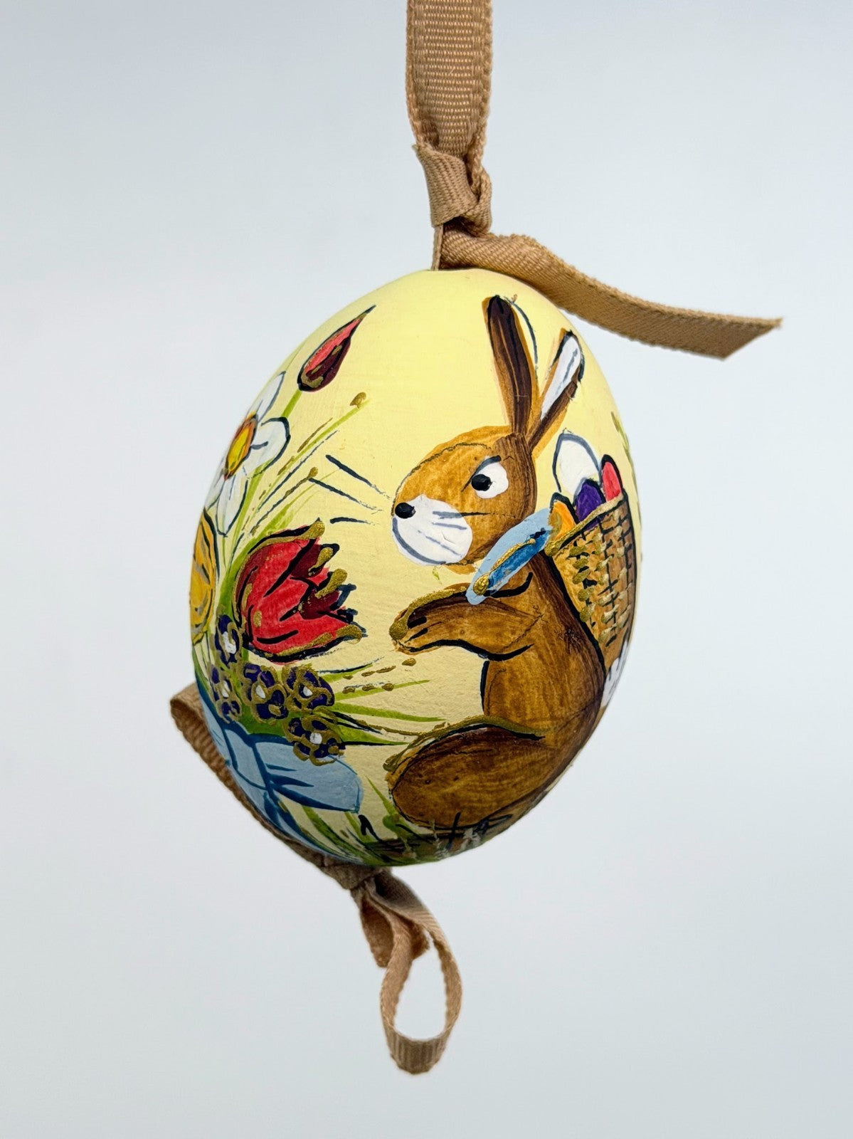 Easter Egg Ornament: Peter's Seasons GMBH; Cream Egg w/Easter Bunny & Flowers