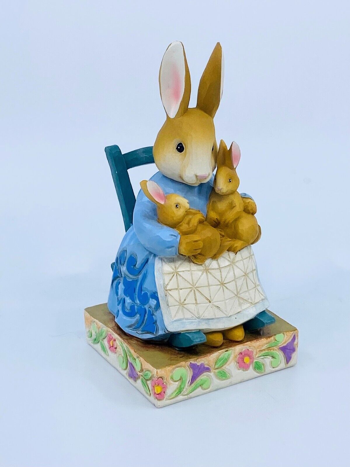 Enesco, Jim Shore Heartwood Creek Mrs Rabbit in Rocking Chair, "A Mother's Love"