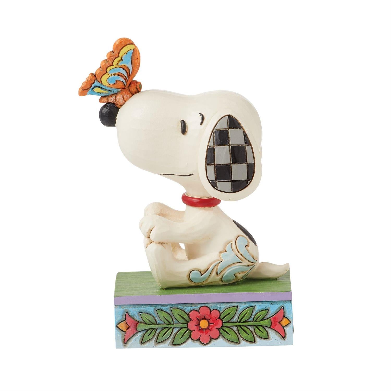 Peanuts by Jim Shore: Snoopy with Butterly on Nose