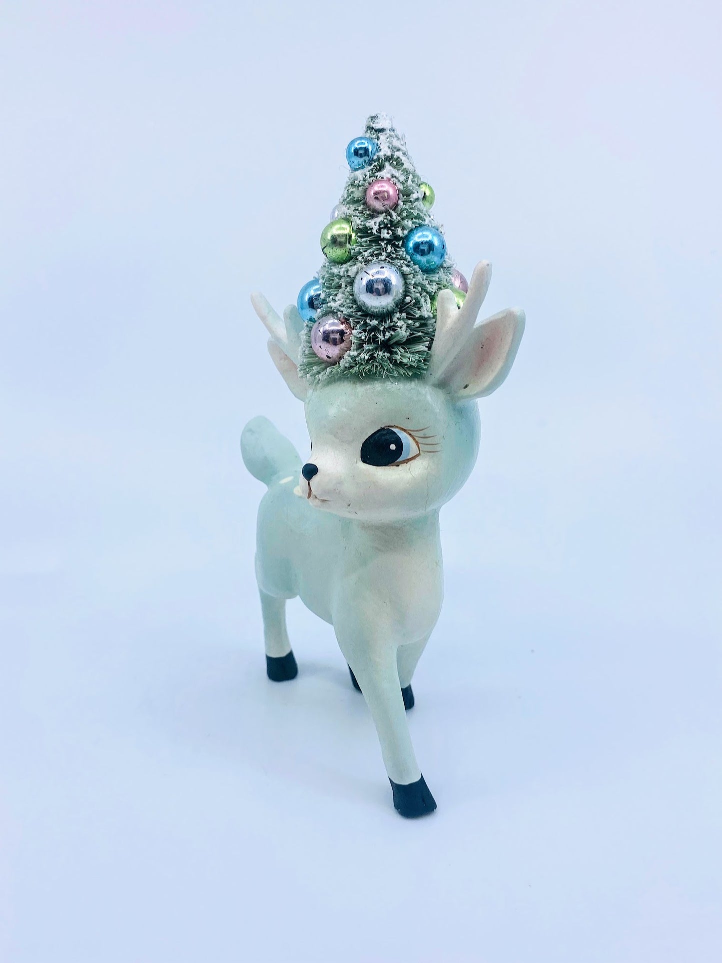 Bethany Lowe Designs: Retro Aqua Reindeer w/Tree