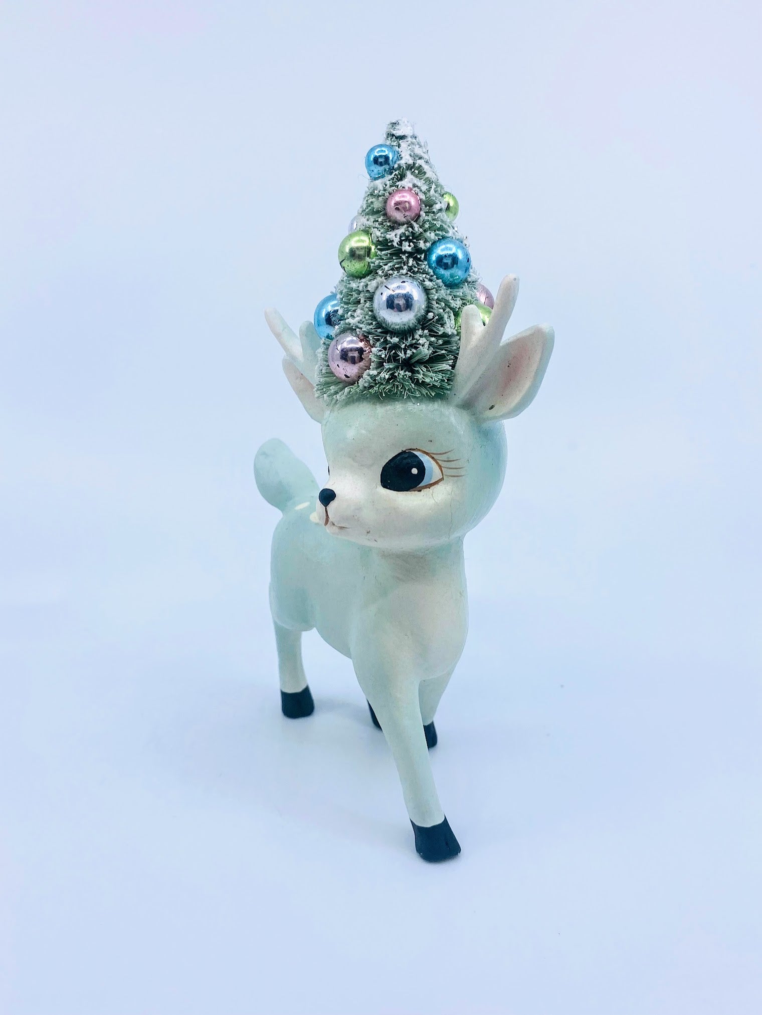 Bethany Lowe Designs: Retro Aqua Reindeer w/Tree