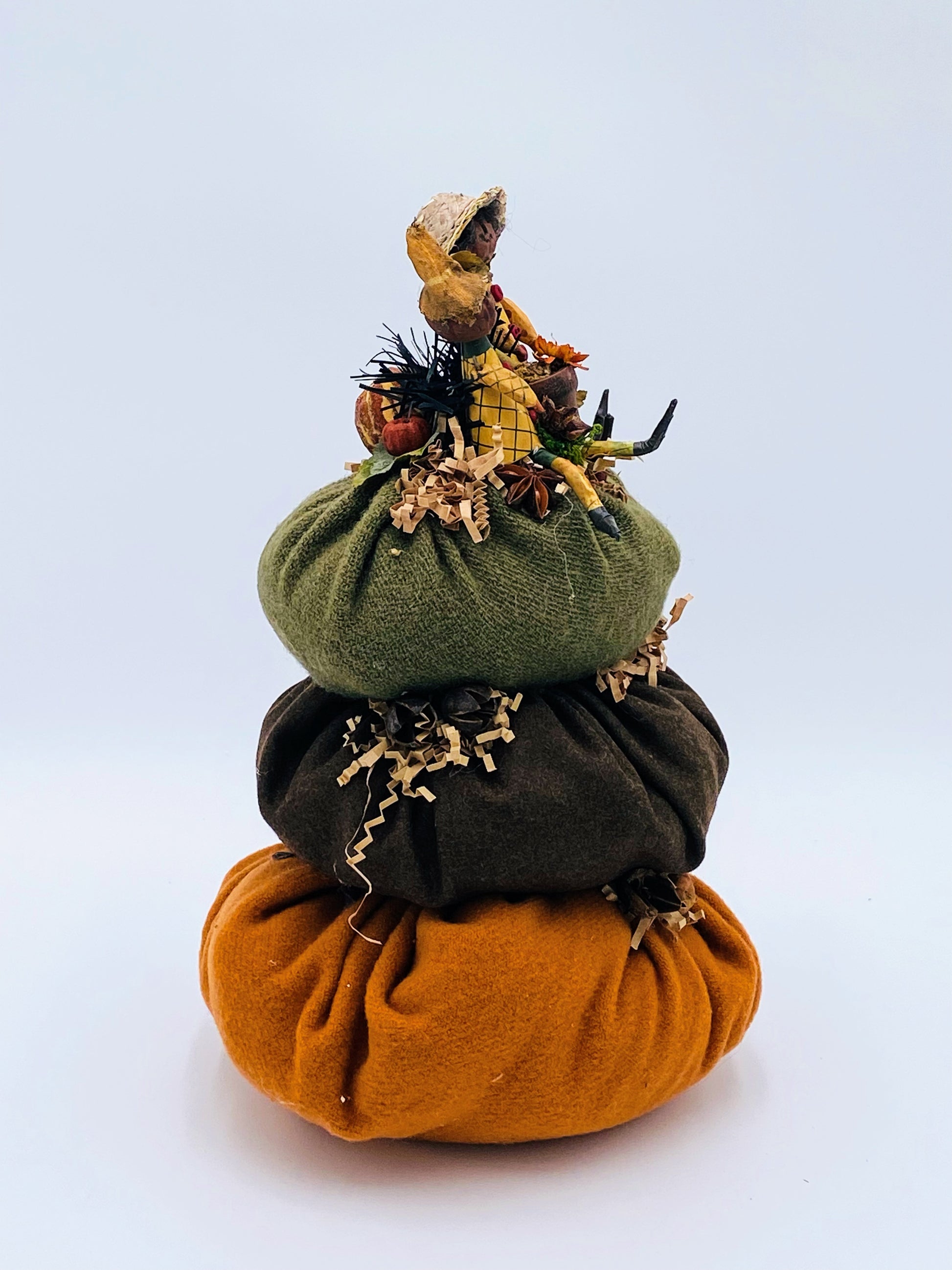 Aunt Liz's Attic: Fred & Wilma Item#329A