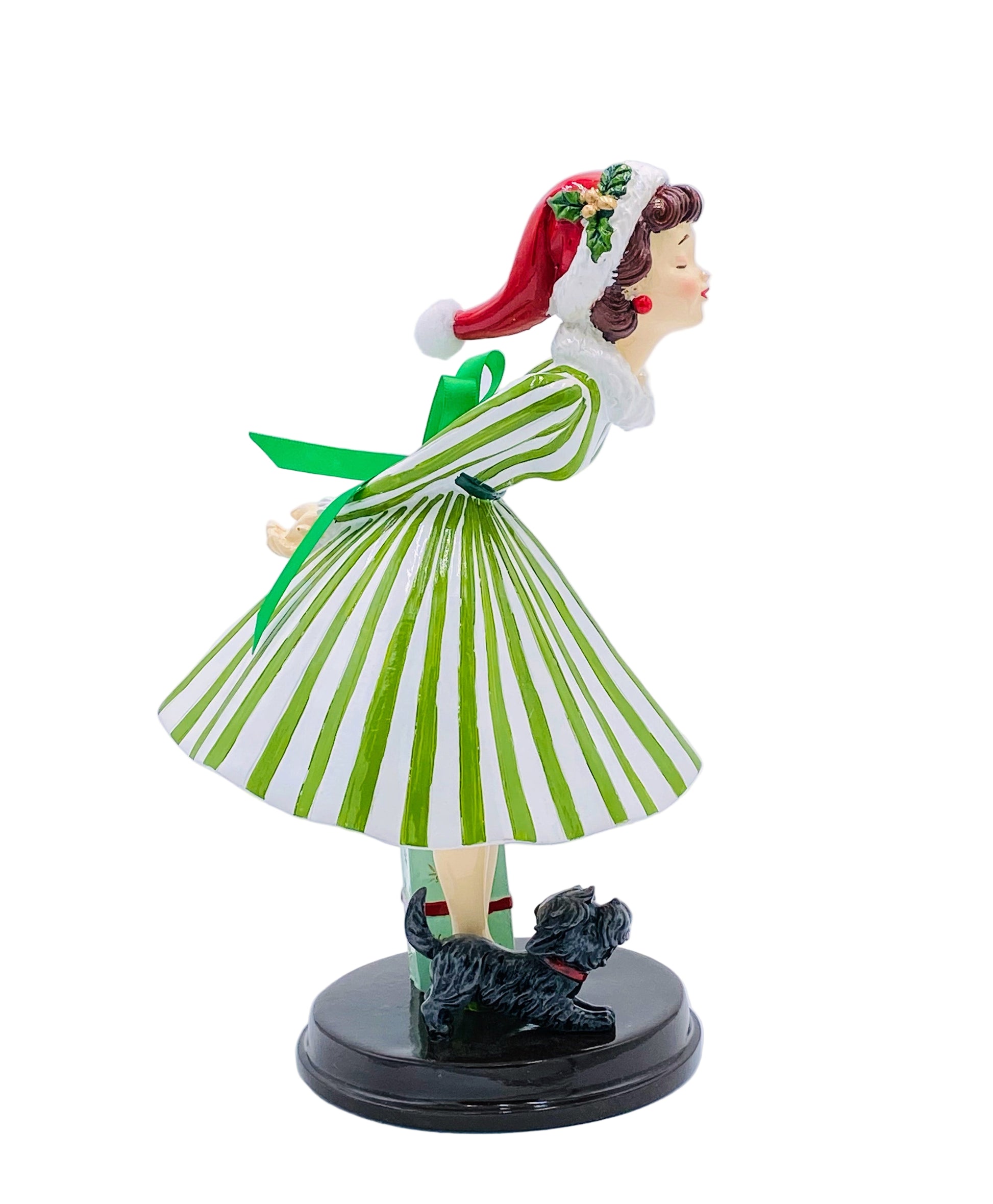December Diamonds: Retro Christmas Girl Kissing