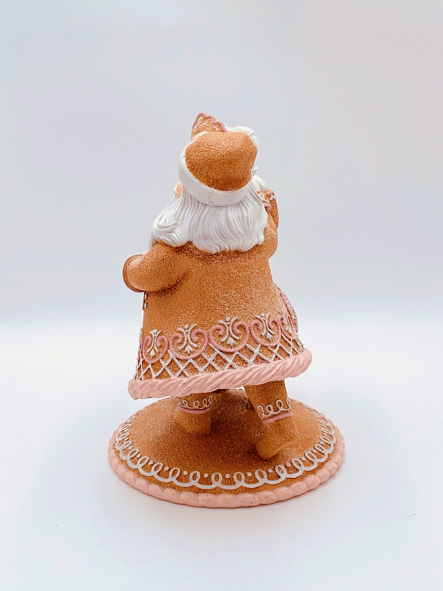 December Diamonds: Santa Couple Dancing